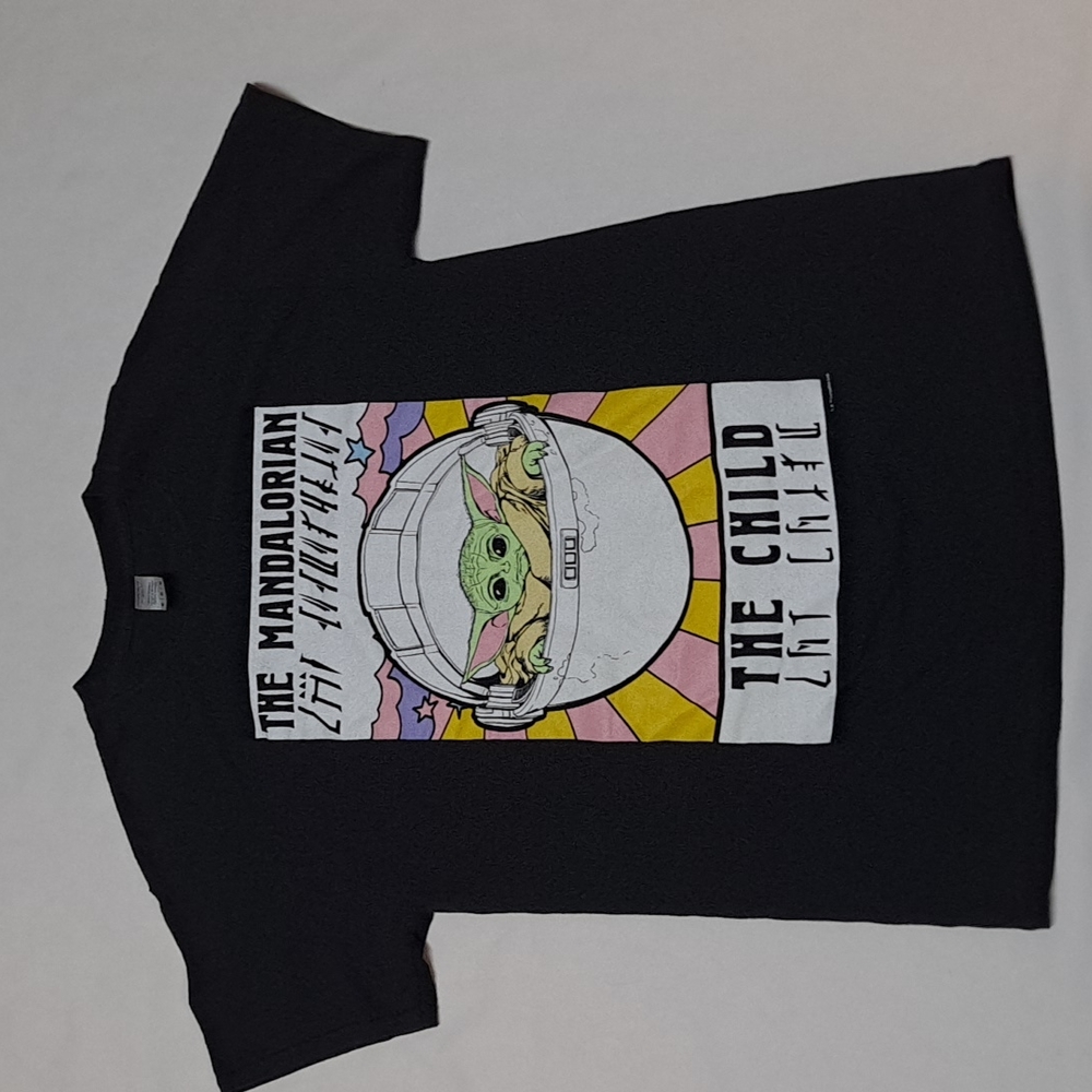 The Mandalorian Baby Yoda Grogu Men's Star Wars Graphic Tee